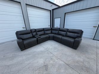 Power Reclining Sectional(FREE DELIVERY‼️)