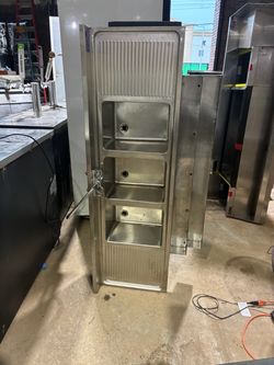 Bar sink