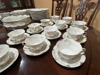 Vintage Rare 112 pieces Theodore Haviland/ Limoges FRANCE Pink Roses Dinner Set.