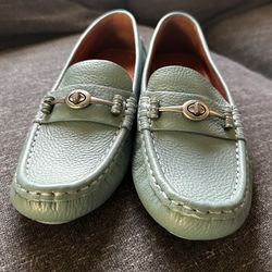 Women’s Teal Coach Driver Loafer 9B (Brand New/never Worn)