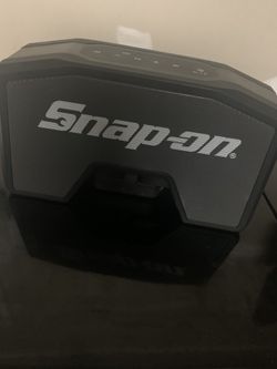 Snap on speaker