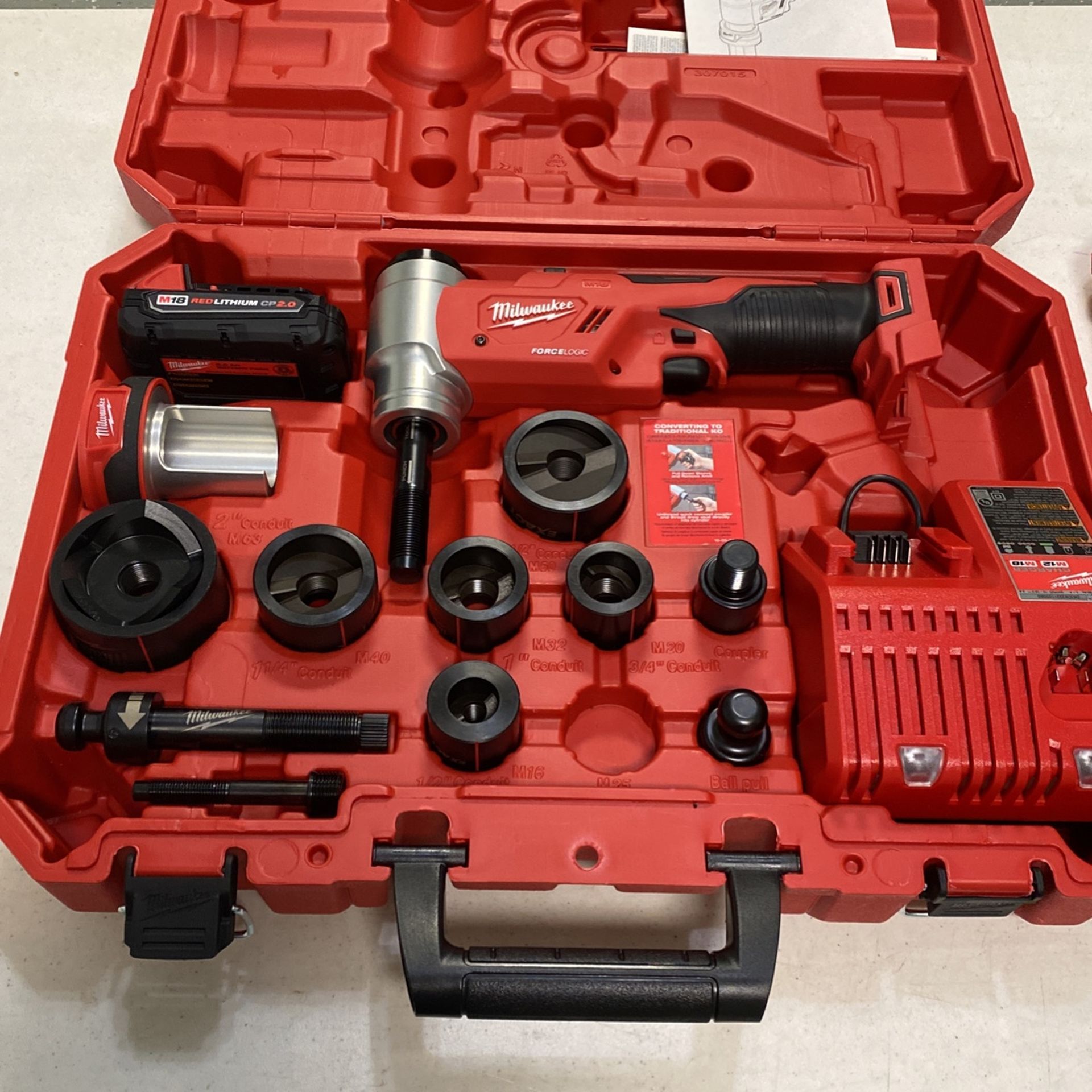 Milwaukee Force Logic 6 Ton Knockout Tool And Die Set New For Sale In Milwaukee Force Logic 6 Ton Knockout Tool And Die Set New For Sale In