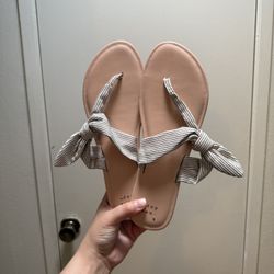 Women’s Sandals 