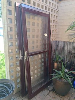 Storefront Commercial Doors