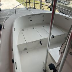 Wellcraft Center Console