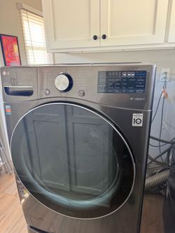 LG ThinQ Front Load Washer & Gas Dryer Set w/ Pedestals – Excellent Condition