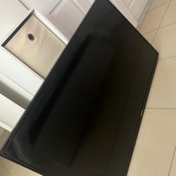 50 in Samsung smart Tv (no remote or stand)