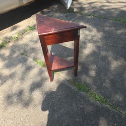 Corner Table