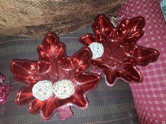 Red Metallic Leaf-Shaped Decorative Bowls Set of 2 with 3 decorative nails