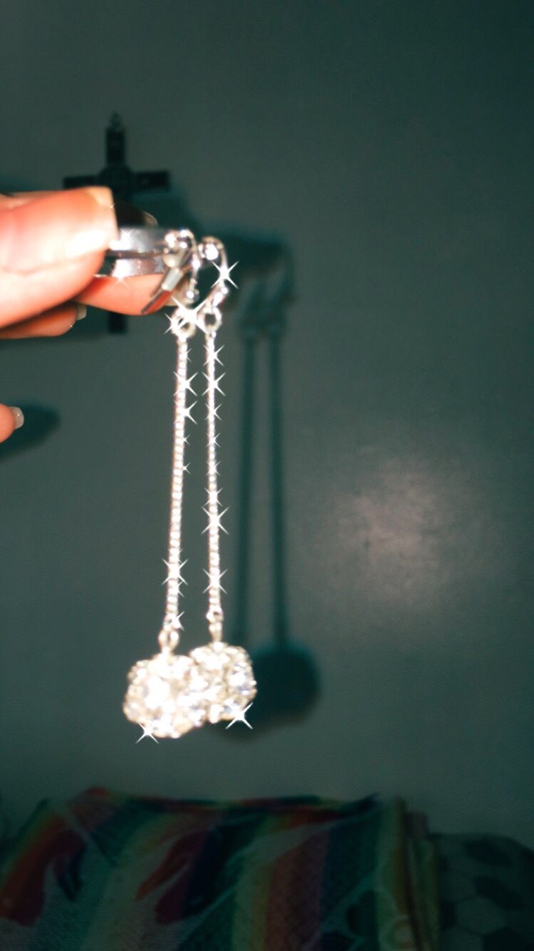 Silver earrings diamonds rinestone