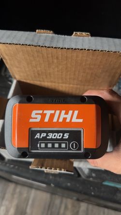 Stihl ap300s battery
