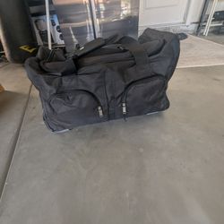 Duffle Bag With Wheels