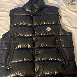 Moncler vest
