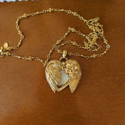 Vintage Kirks Folly Cameo Heart Locket