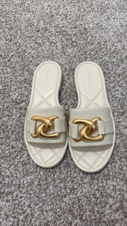 Aerosoles cream gold chair sandals 10