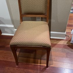 Beautiful Cherry Wood Accent /dining /study Chair In Excellent Condition 