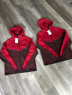 Nike Tech Fleece Red