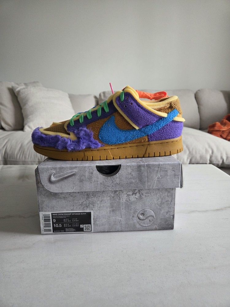 Nike Dunk- Cactus Plant Flea Market Gold Sponge