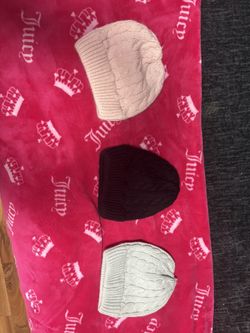 Infant /toddler Set Of Hats . 