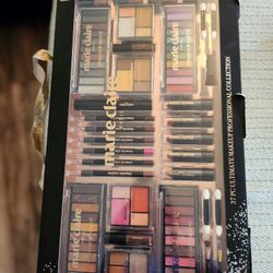 New Make Up Set