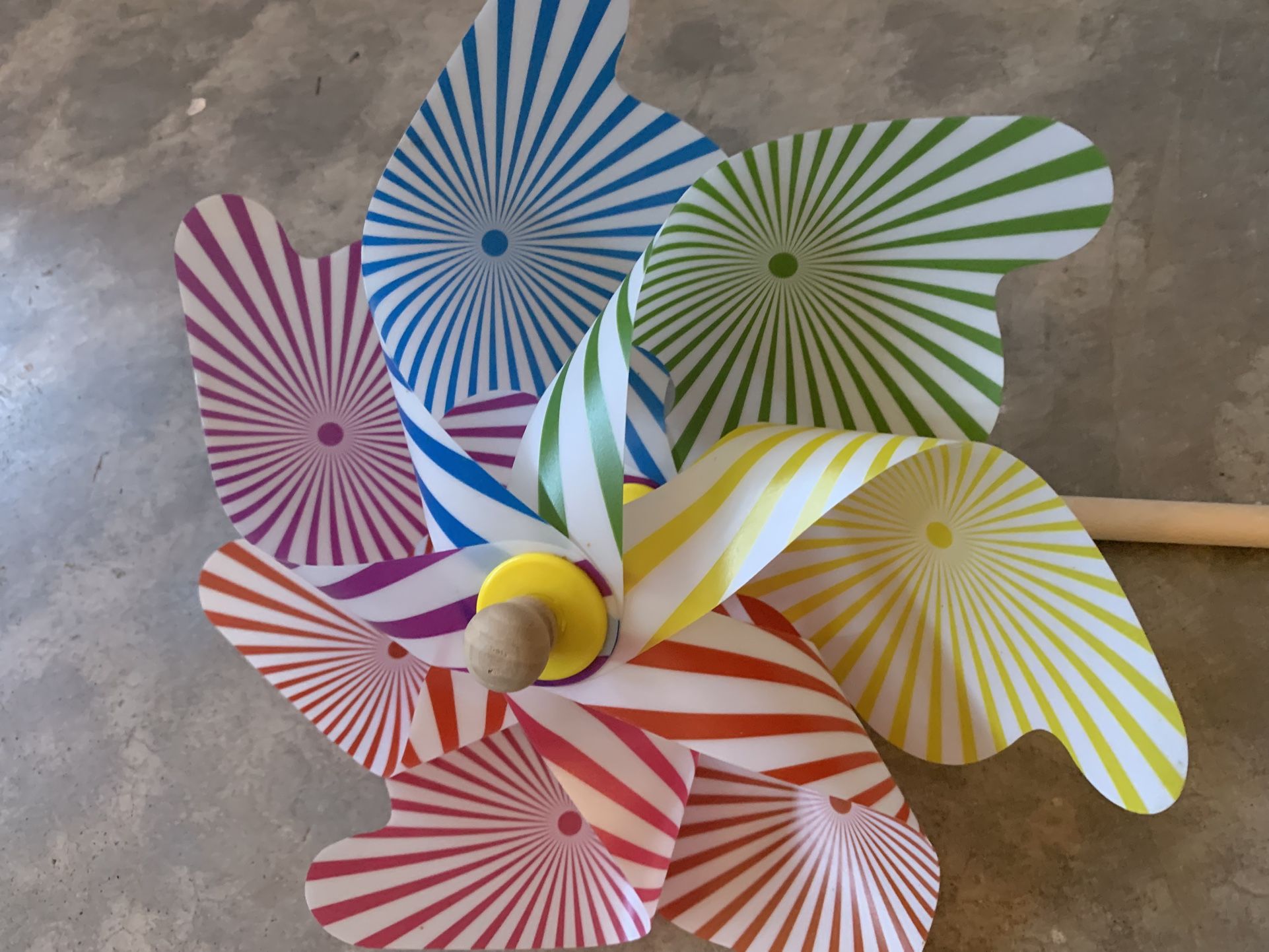 Garden Wind Spinner, 30 Inches Tall, Large Multiple Colors On A Solid Wood Stake, Catches Wind & Spins Freely