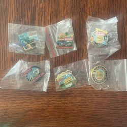In-N-Out Burger (Rose Bowl Pins) $7