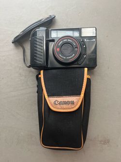 Vintage Canon Sure Shot AF35M point and shoot Autobody Film Camera, Black, with a Case