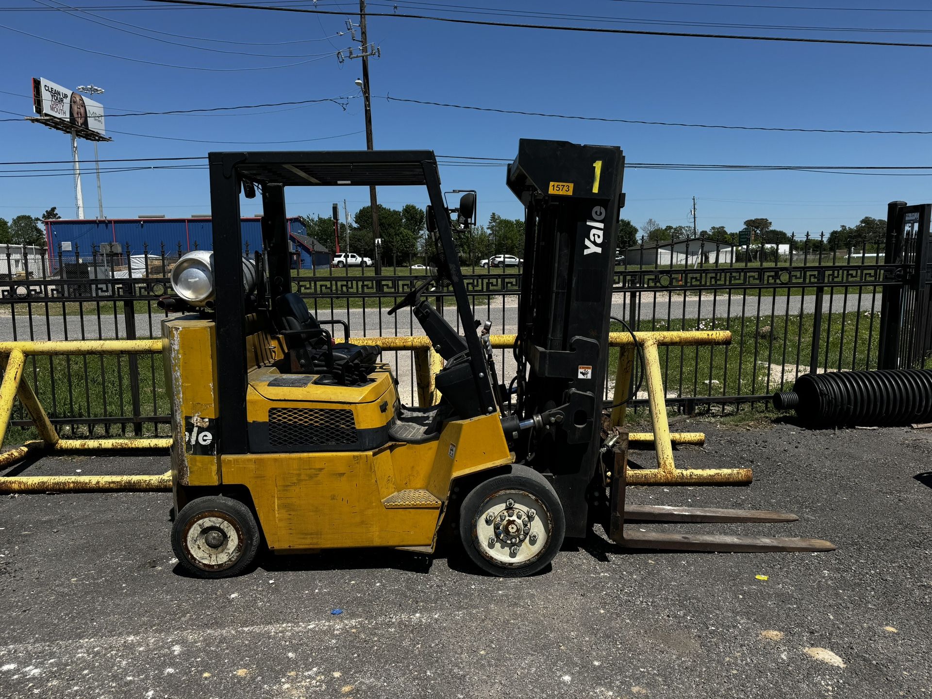 2005 Yale GLC080 Forklift