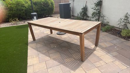 Free outdoor teak table