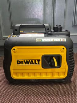 DEWALT DXGNI2200  Portable Inverter Generator