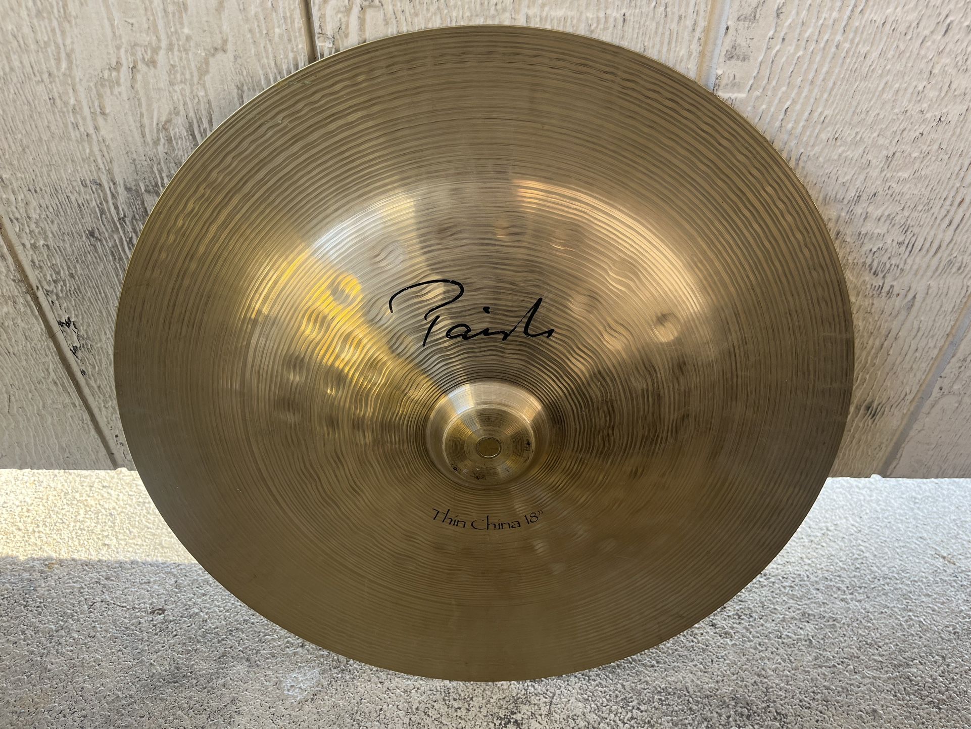 Paiste Signature 18” Thin China Cymbal. Drum