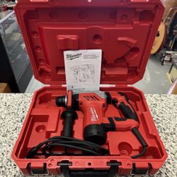 Milwaukee 5268-21 1-1/8 in. SDS-Plus Rotary Hammer