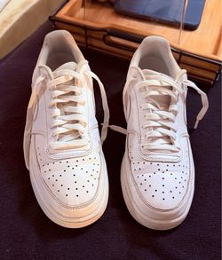 Men’s size 9 Nike