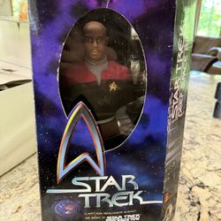 Star Trek Captain Benjamin Sisko Doll