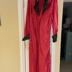 Dracula Robe