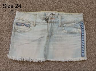 Hollister women teens denim skirt size 0, w24