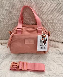 Lightweight Twill Nylon Multi-Compartment Crossbody Tote Bag Adjustable Strap