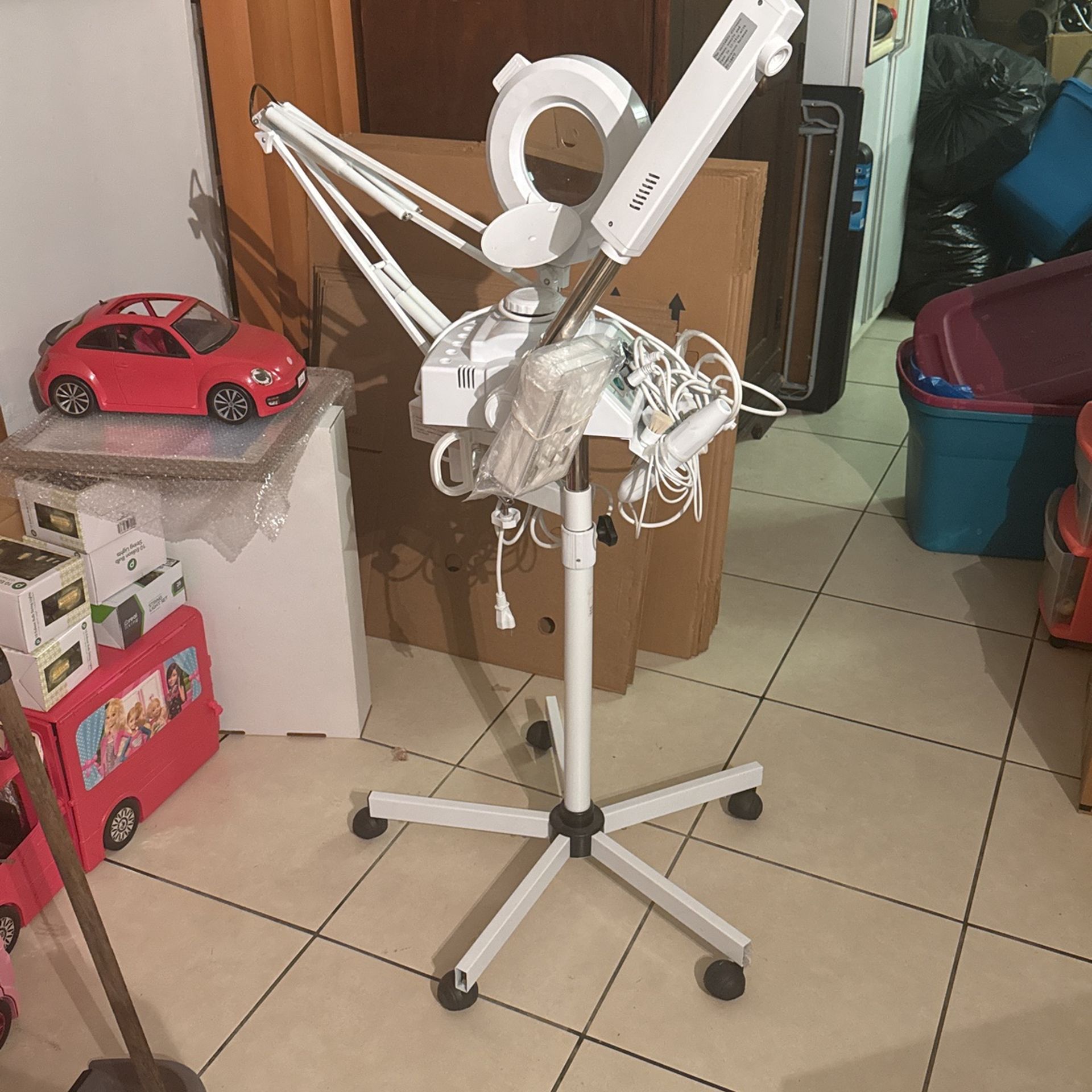 4 in 1 beauty instrument