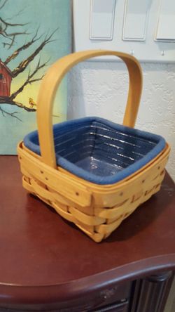 Small Longaberger basket