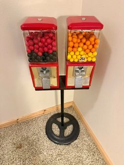 Vintage Northwestern Double 25¢ Gumball/Candy Machine on Cast-Iron Stand