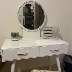 Vanity With Storage Space