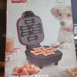 Dash mini Dog Treat Maker