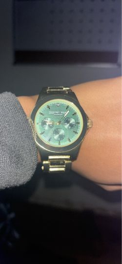 Geoffrey Beene Diamond Green Dial Chronograph Watch – Gold/Black