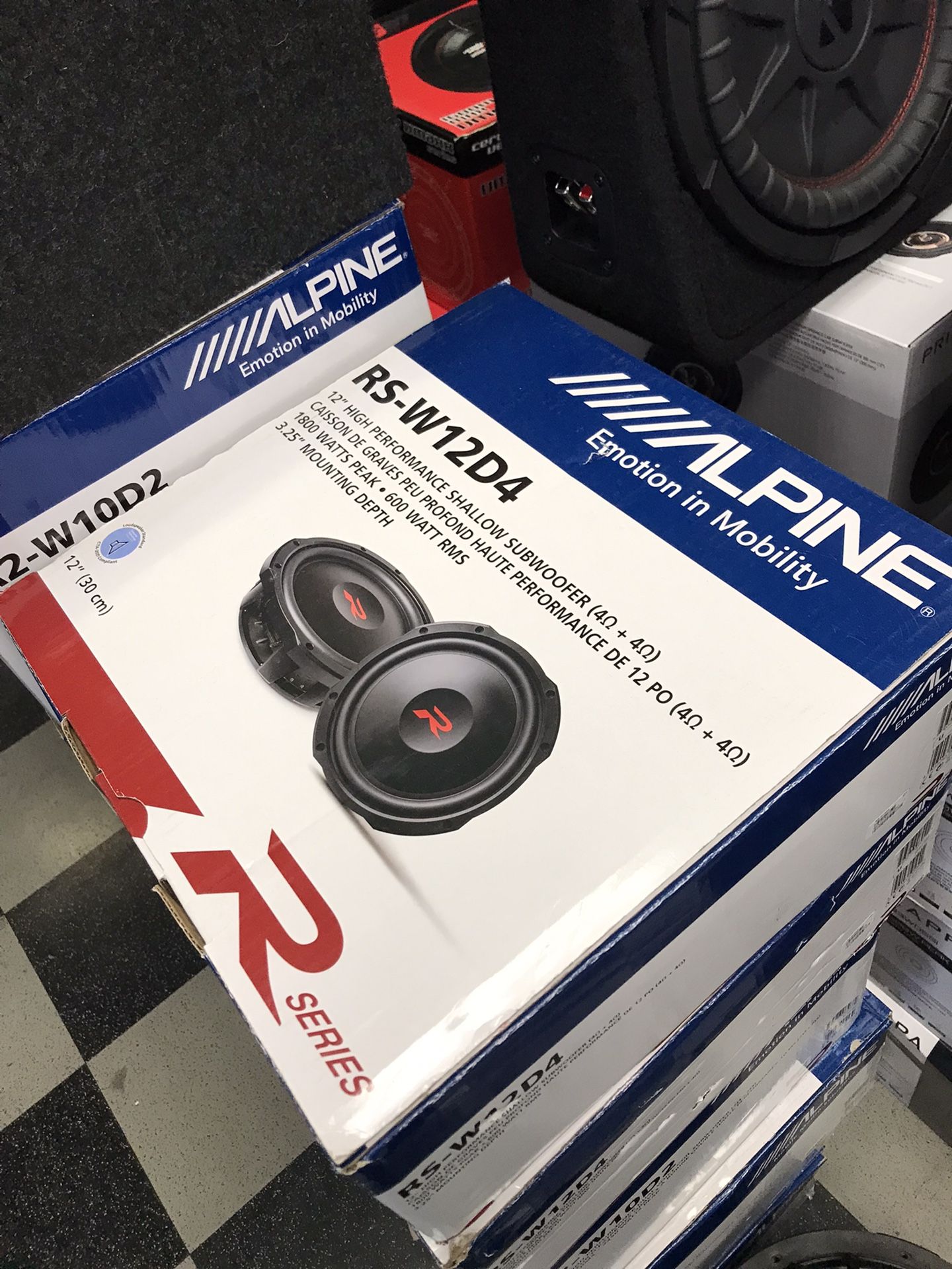 Alpine Rs w12d4 On Sale today For 399