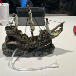Display Ship For Aquarium