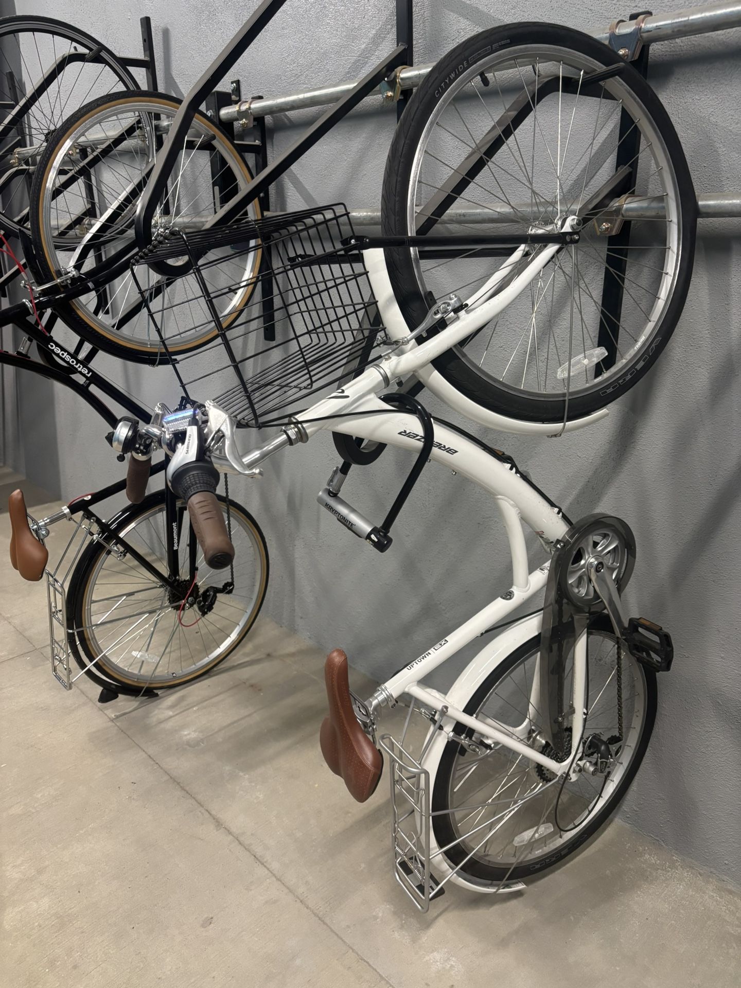Uptown EX Breezer Cruiser Bike