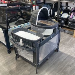 Graco Play Pen With Changing Table & Bassinet - Corral Para Bebe 3 Piezas 