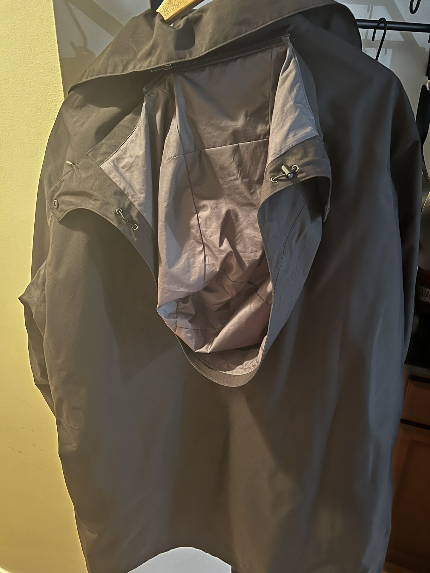 Men’s XL Patagonia Shell Jacket