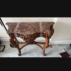 Console Table Marble Piece In Excellent Condition 
