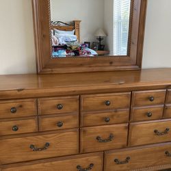 Broyhill Dresser With Mirror